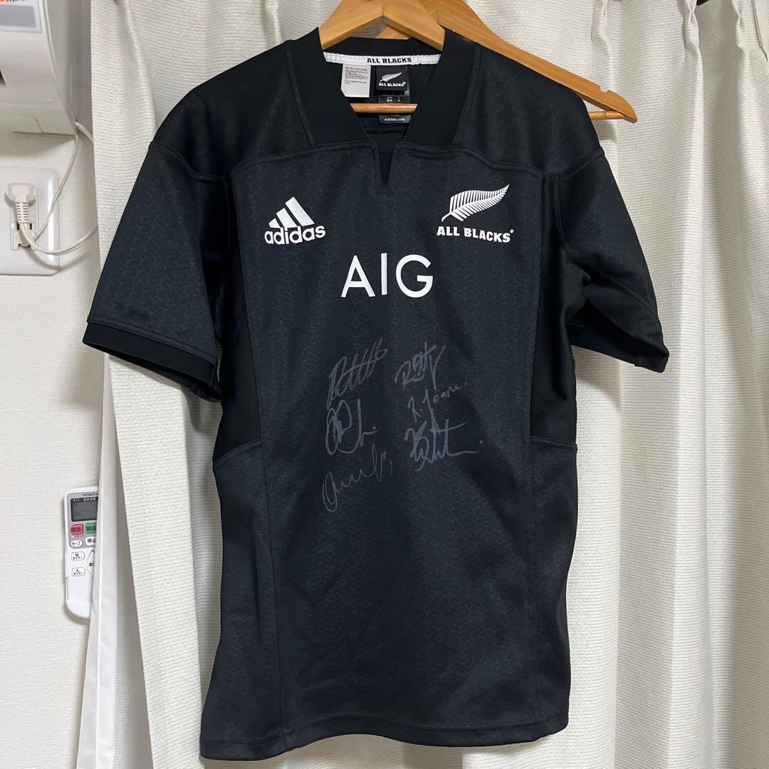 ALL BLACKSオールブラックス　直筆サイン入りジャージ