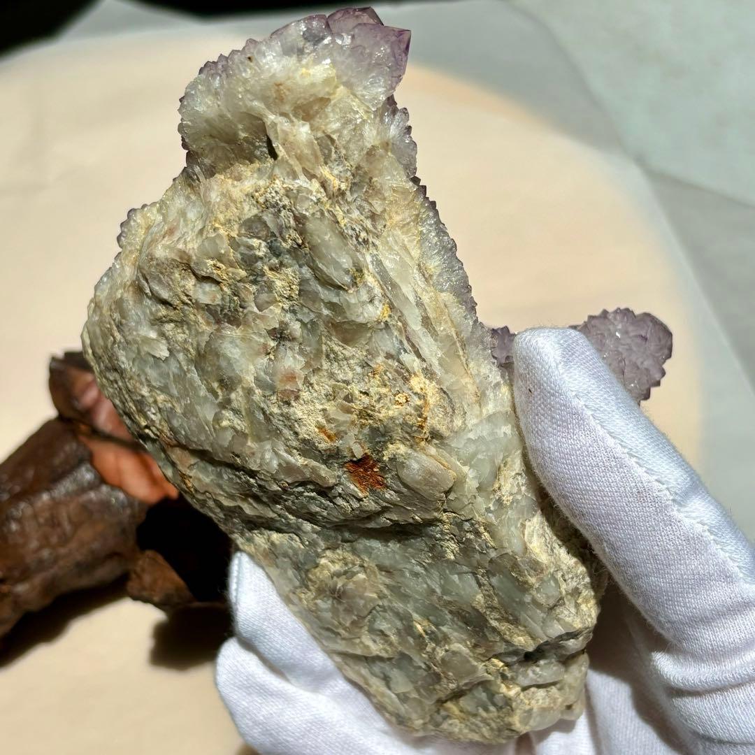 激レア　スピリットクォーツ　カクタスアメジスト原石  サボテン水晶　一点物