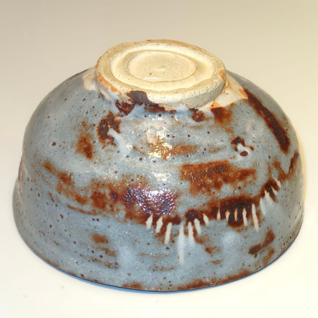 【茶道具】加藤芳右衛門作　鼠志野茶碗