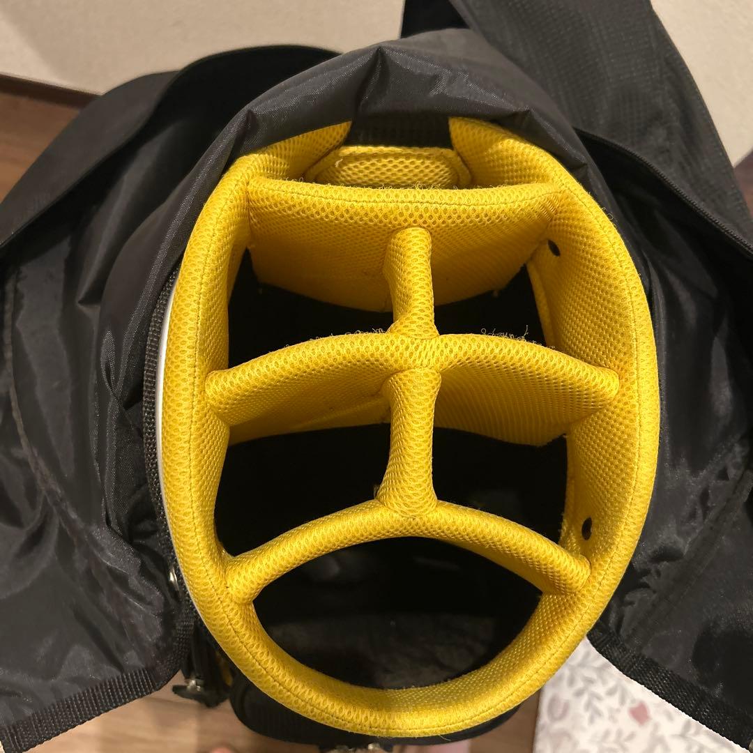 美品！超希少！即完売品　ピカチュウ　タイトリスト　数量限定キャディバッグ