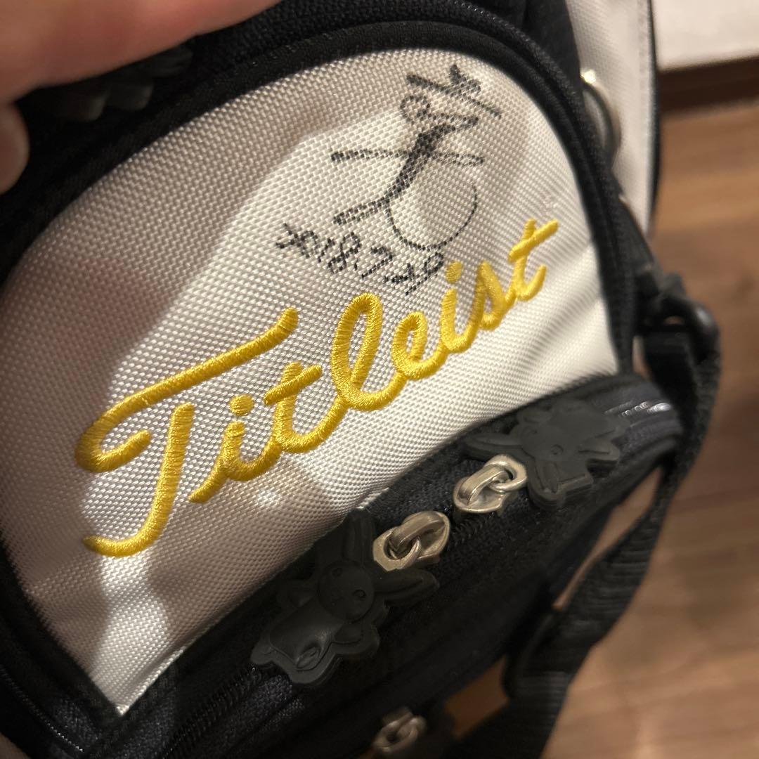 美品！超希少！即完売品　ピカチュウ　タイトリスト　数量限定キャディバッグ