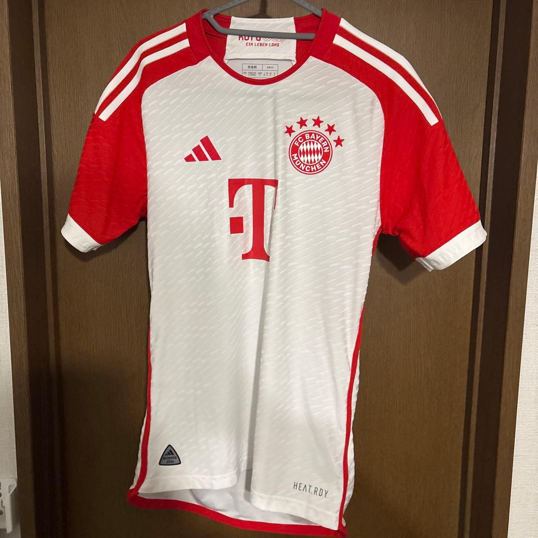 FCバイエルンミュンヘン23-24ホームユニフォーム