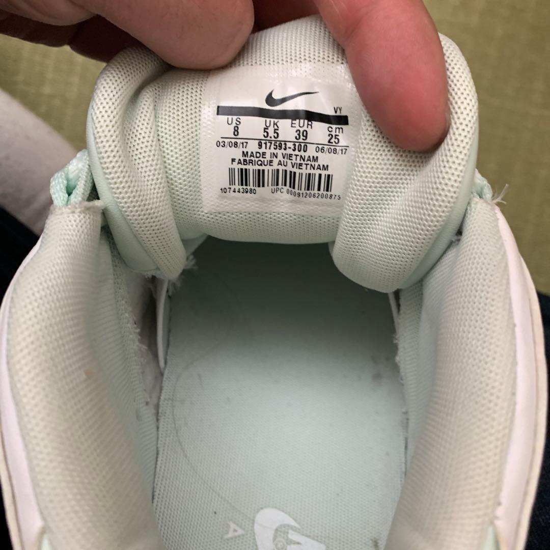 Nike Air More Uptempo ホワイト/ミント