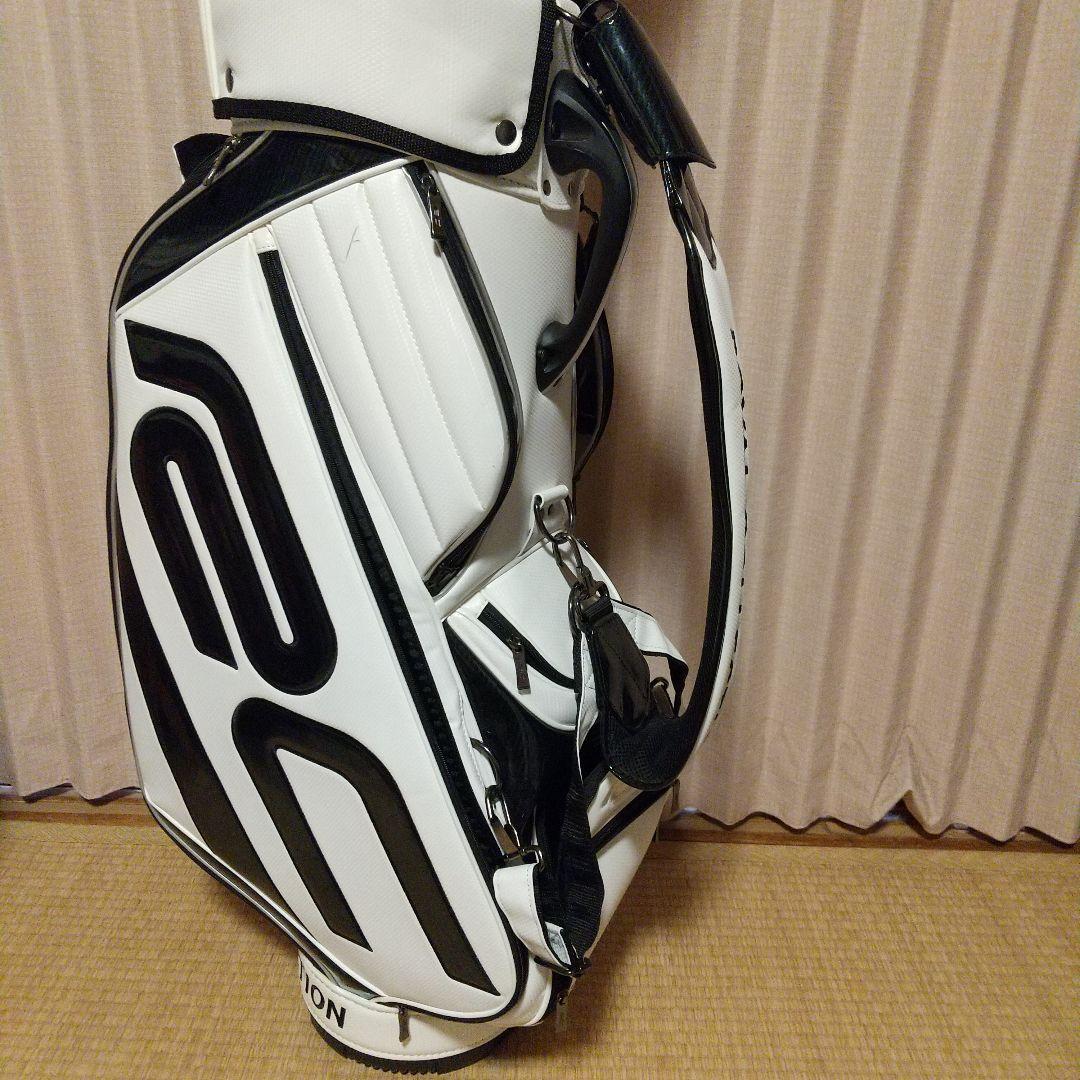 美品  COLLECTION ゴルフバック ホワイト/ブラック