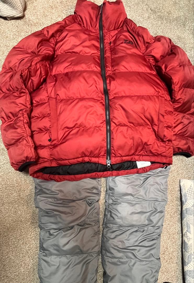 ダイワ ダウン上下 L 防寒　釣り