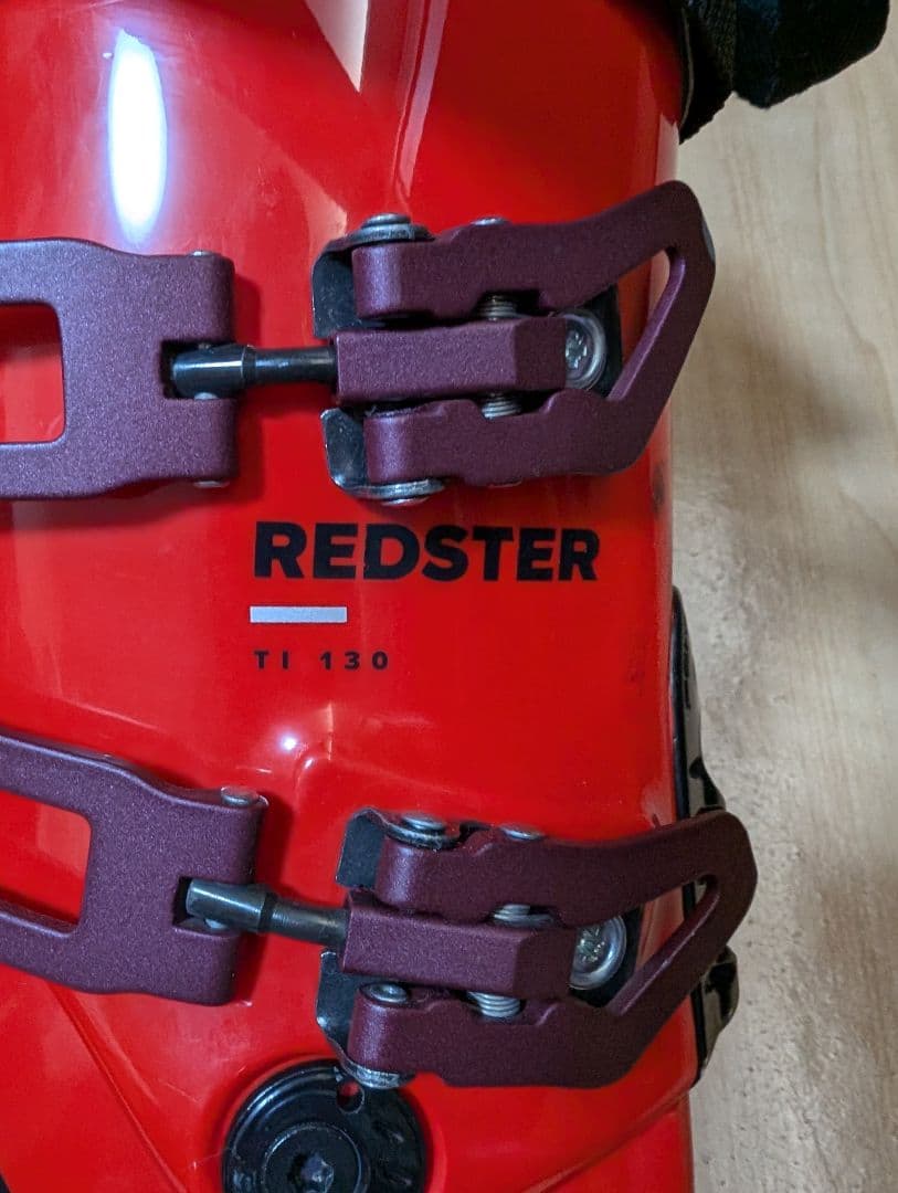 2025モデル レース用 スキーブーツATOMIC REDSTER 27.5