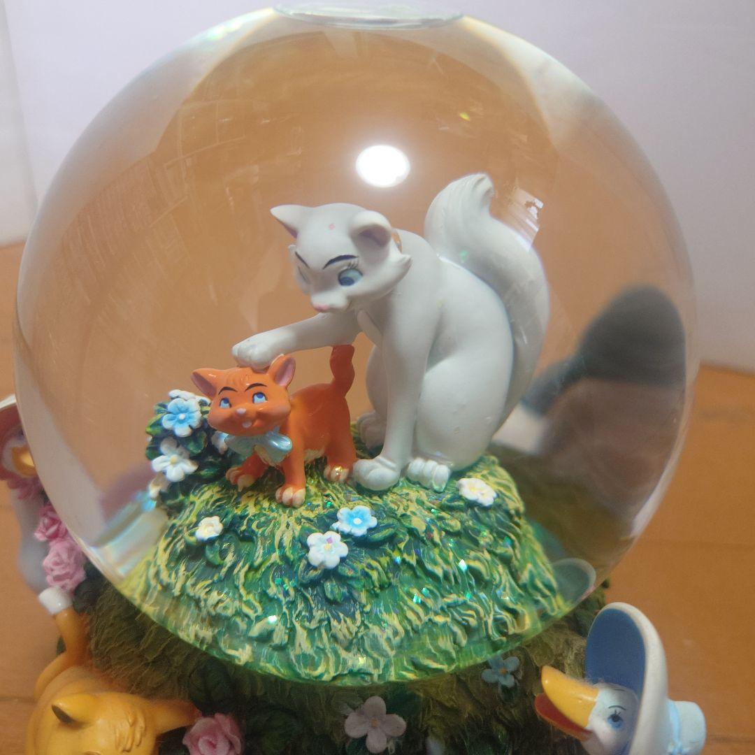 ディズニー　おしゃれキャットスノーグローブ