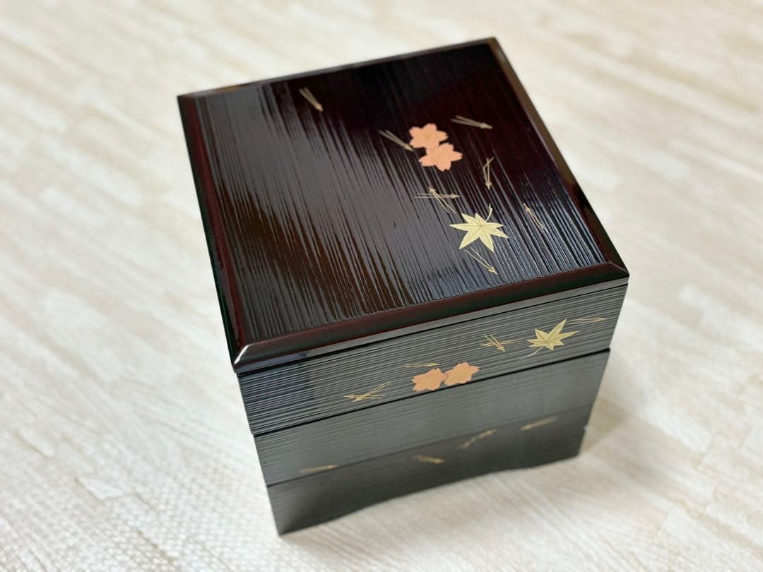 三段重箱 漆器 曽根工芸 金箔入り