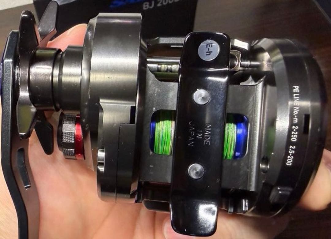 ダイワ SALTIGA BJ 200SH ベイトリール