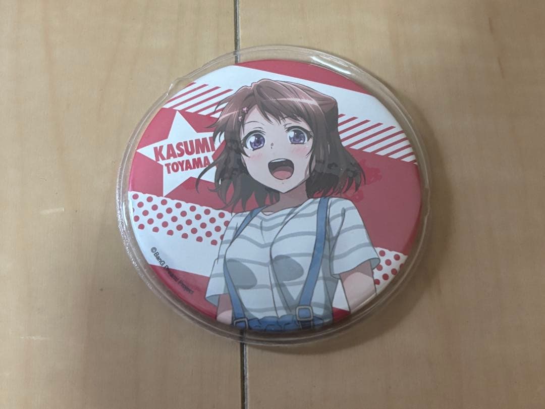 バンドリ　戸山香澄　OVA 缶バッジ　(缶バッジカバー付き）
