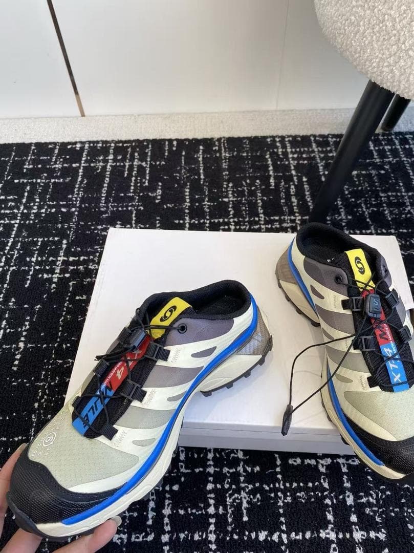 SALOMON XT-4 MULE エムエムシックス