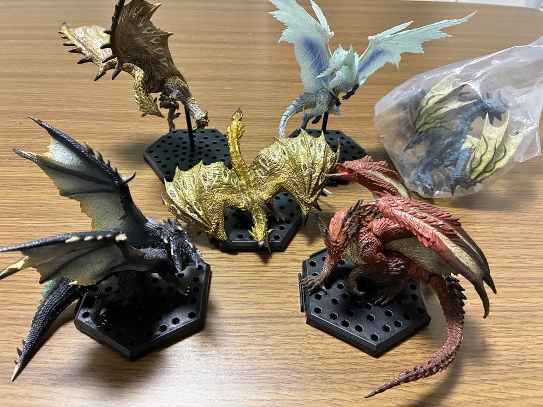 モンスターハンターフィギュア　6体セット