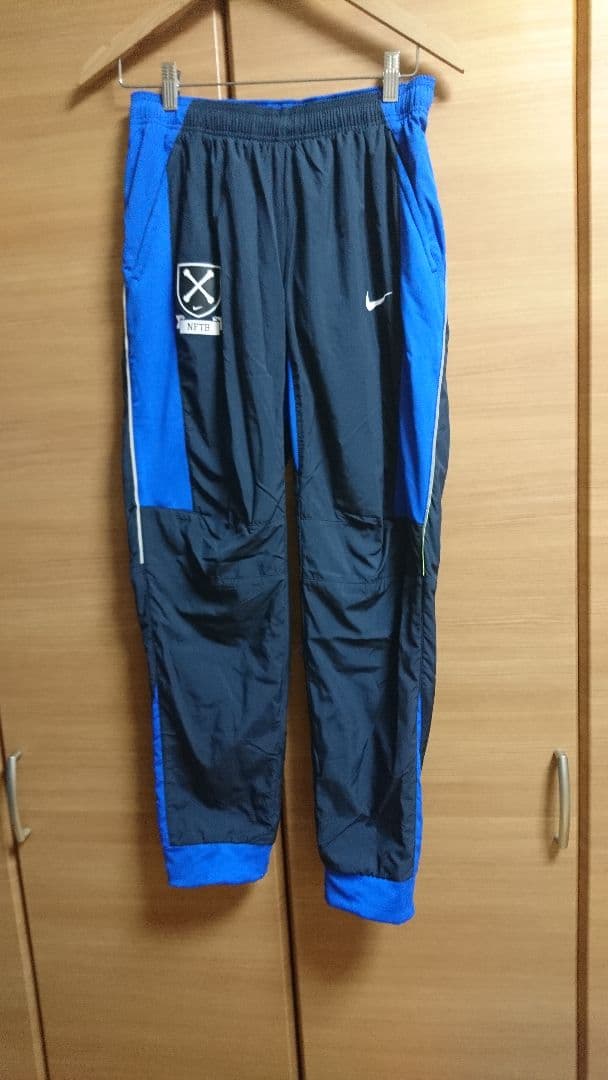 極レア新品 NFTB ナイキ セットアップ サッカーフットサル M