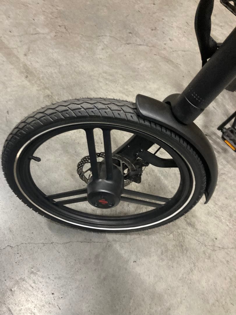 賢い猫専用★HONEBIKE チェーンレス 折りたたみ 電動アシスト自転車