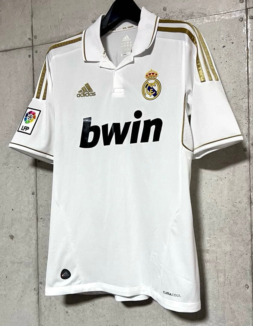 【新品/タグ付き】11/12 レアル・マドリード ♯10 エジル【Mサイズ】