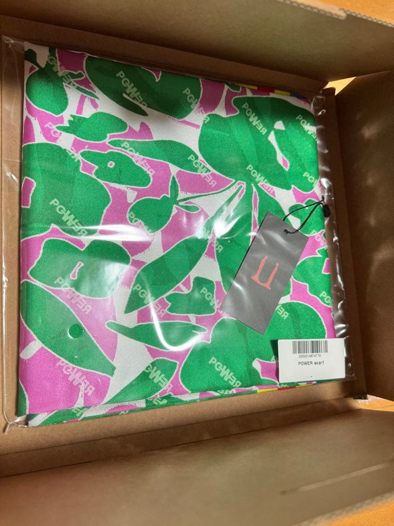 UBERMENSCH 2点セットG-DRAGON POWERキャップとスカーフ