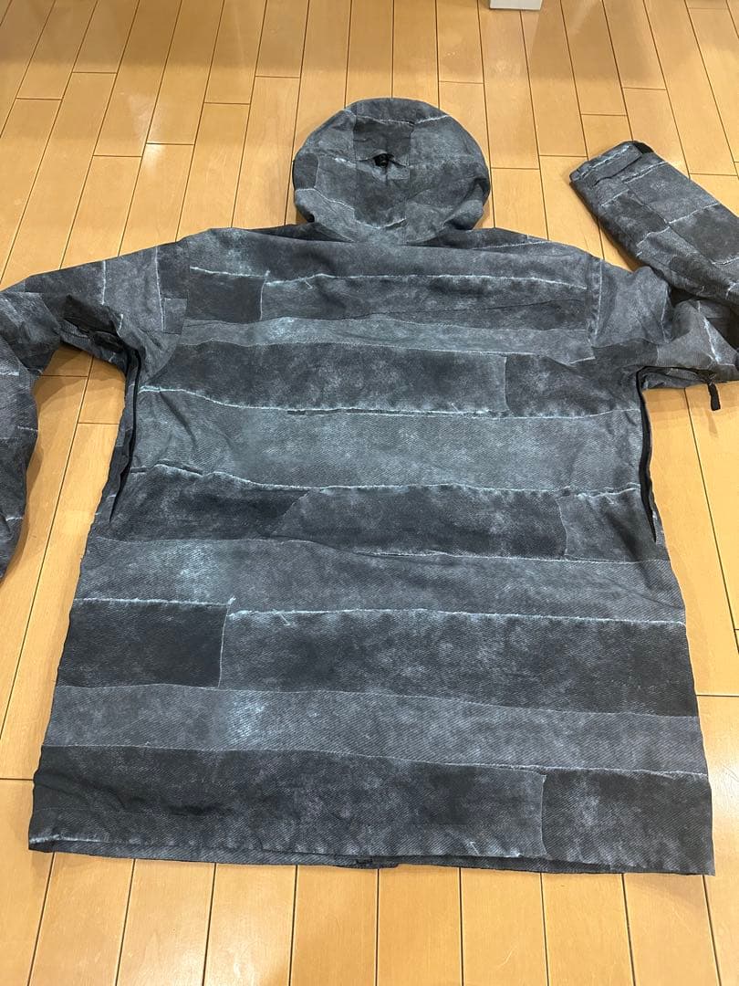 Quiksilver(クイックシルバー)スノーボードウェア　Ｌサイズ