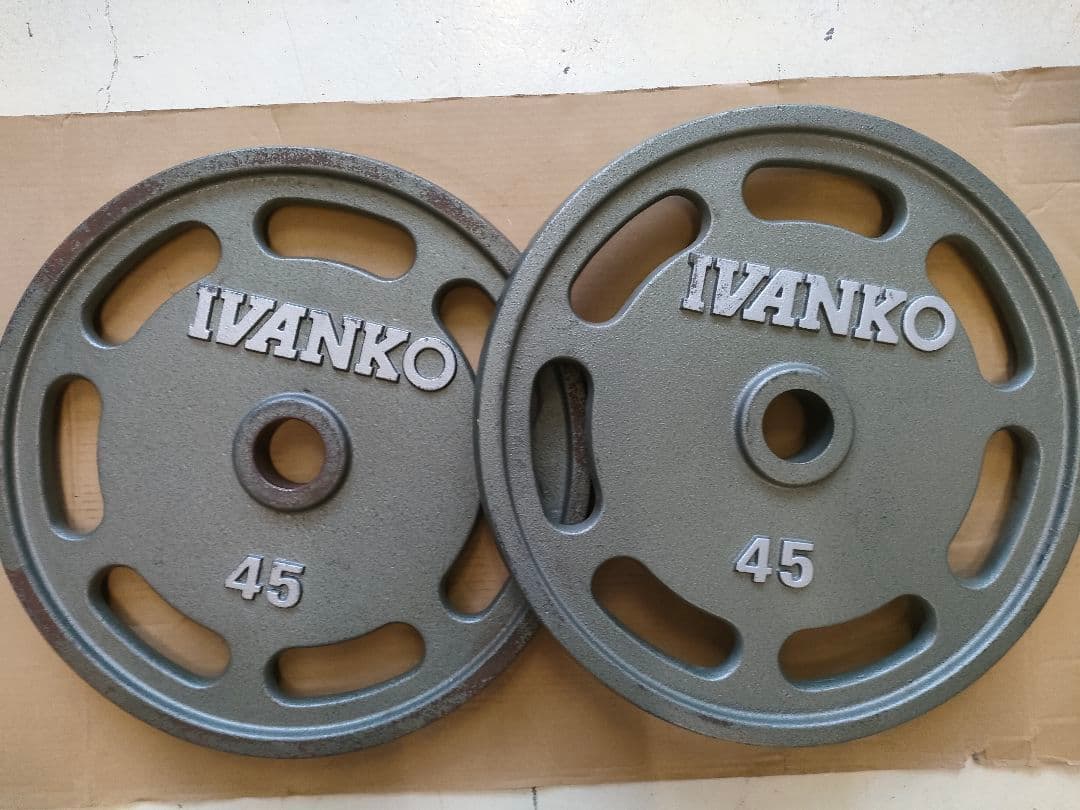 7/0603m02 IVANKO 45ポンド ダンベルプレート　2枚