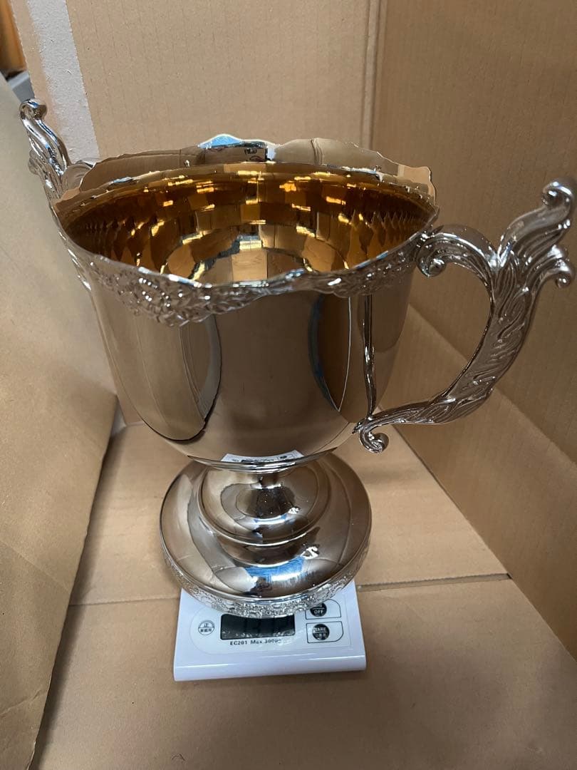 トロフィー型装飾品 ゴールドシルバー