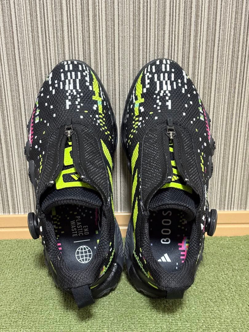 【美品】アディダスゴルフシューズ スパイクレス コードカオス22ボア