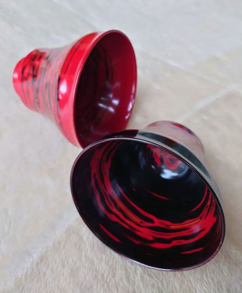 佐竹康宏　個展作品　天然木くり抜き　漆塗り椀　黒赤二客組