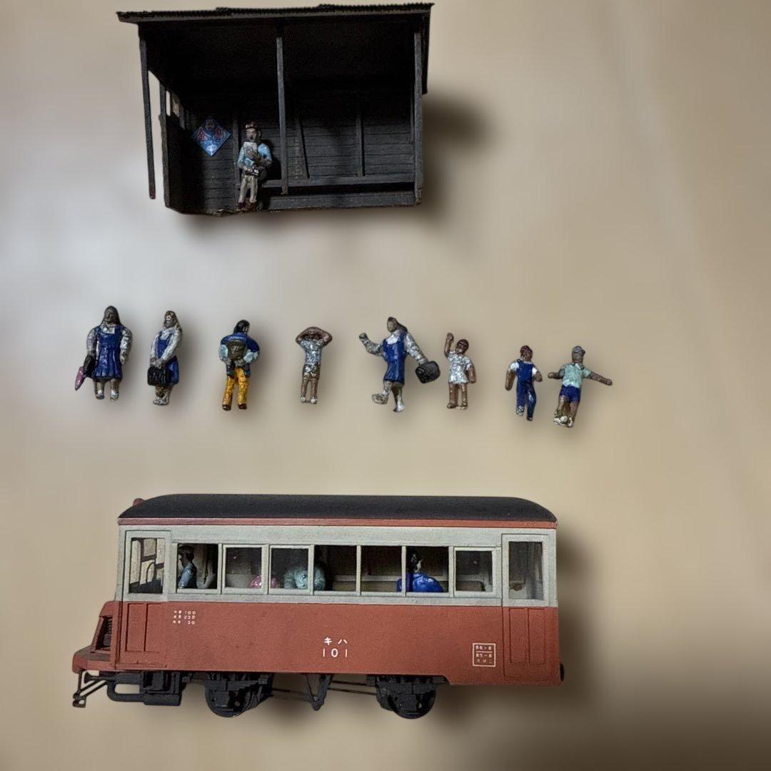 キハ101 停留所？　フィギュア　セット