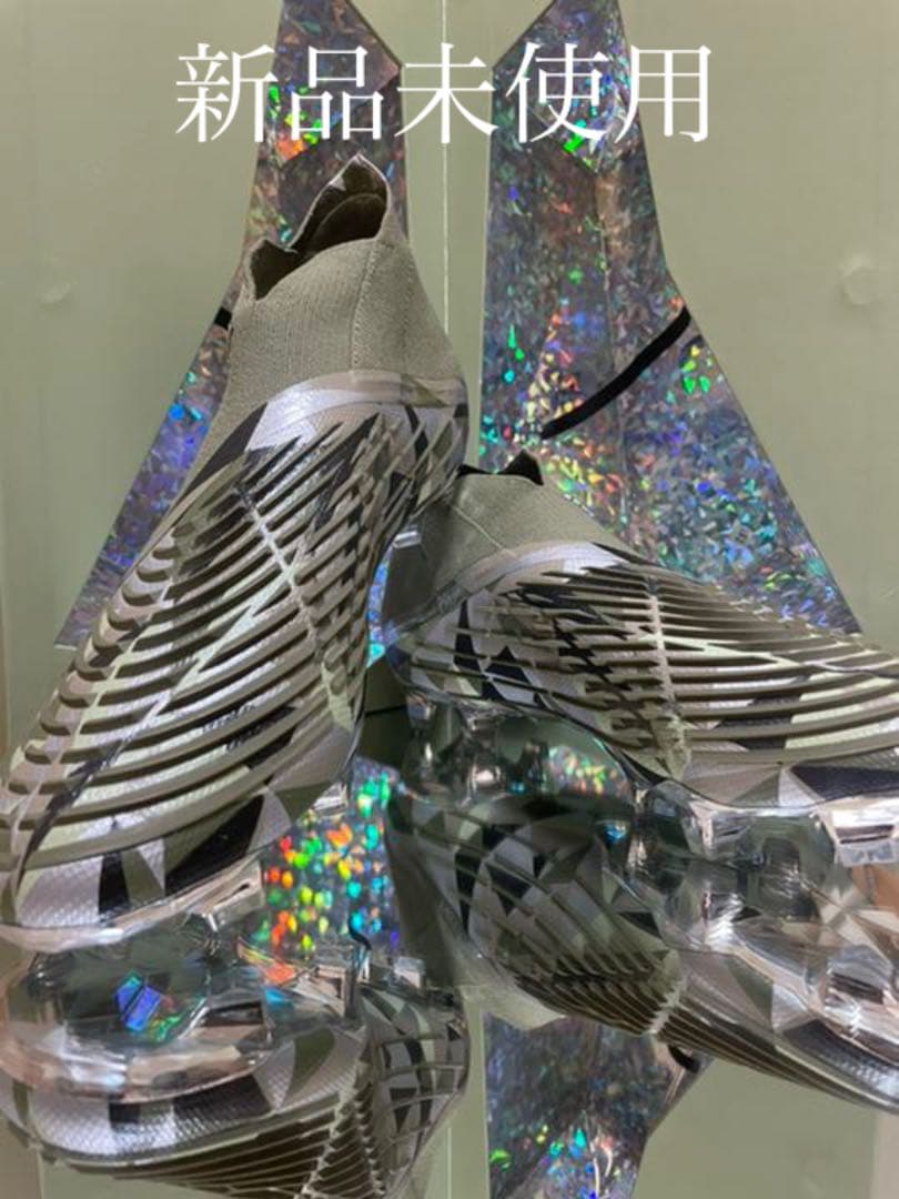 プレデター　スワロフスキー　エッジ　クリスタル+ FG