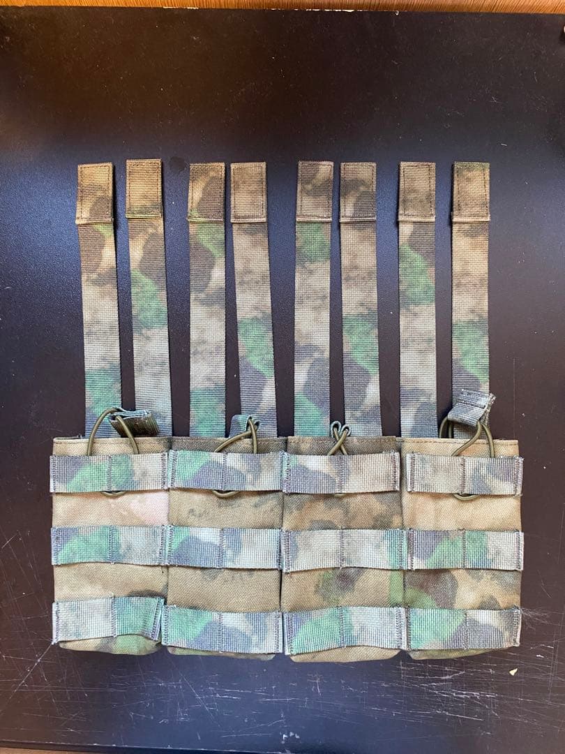 4連マガジンポーチMOX迷彩