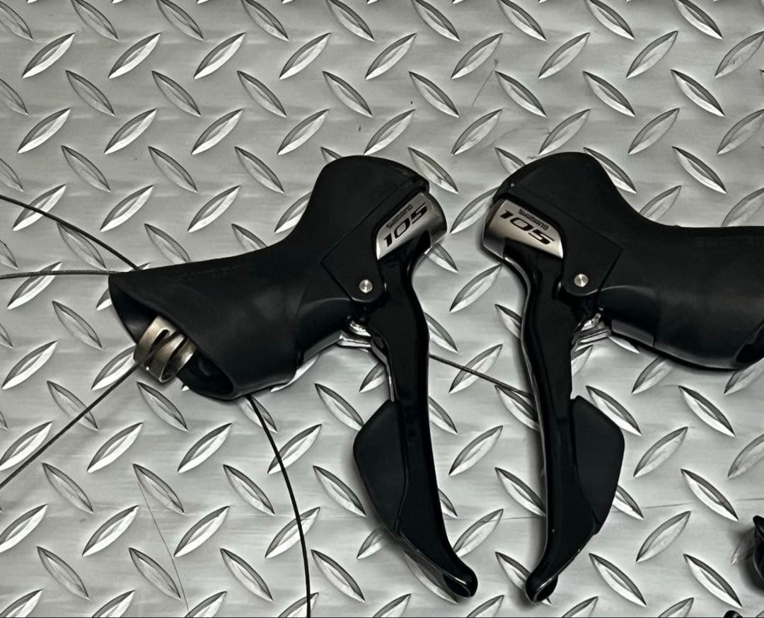 Shimano 105 R5800 STIレバー 左右セット 2×11速