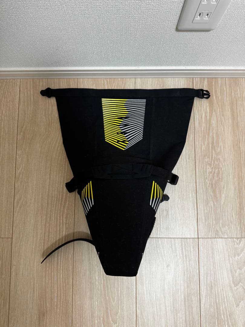 APIDURA RACING SADDLE PACK 黒　7L