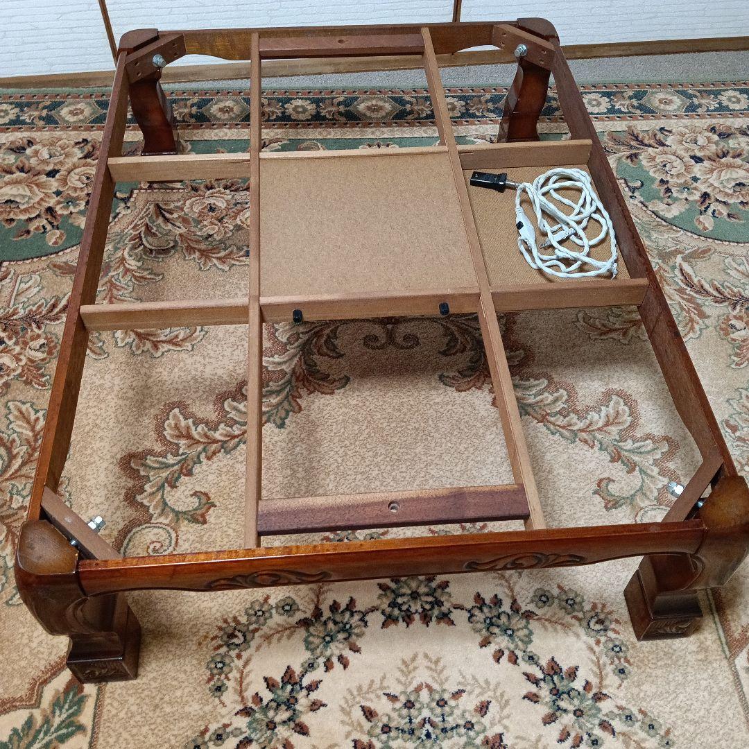 最終値下げ！家具調こたつ 彫刻入り