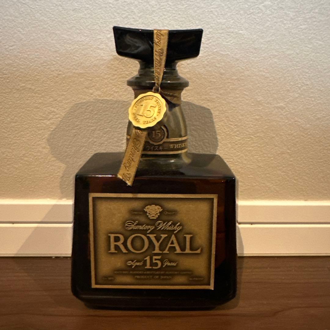 サントリーウイスキー ローヤル15　ゴールドラベル　古酒
