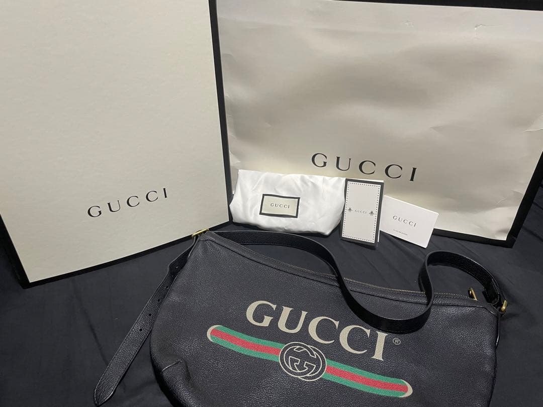 GUCCI プリント ハーフムーン ホーボーバッグ 0GCAT 8163