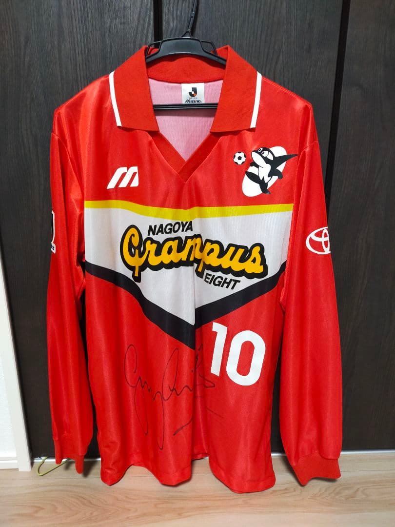 ゲーリー・リネカー サイン入り 着用ユニフォーム