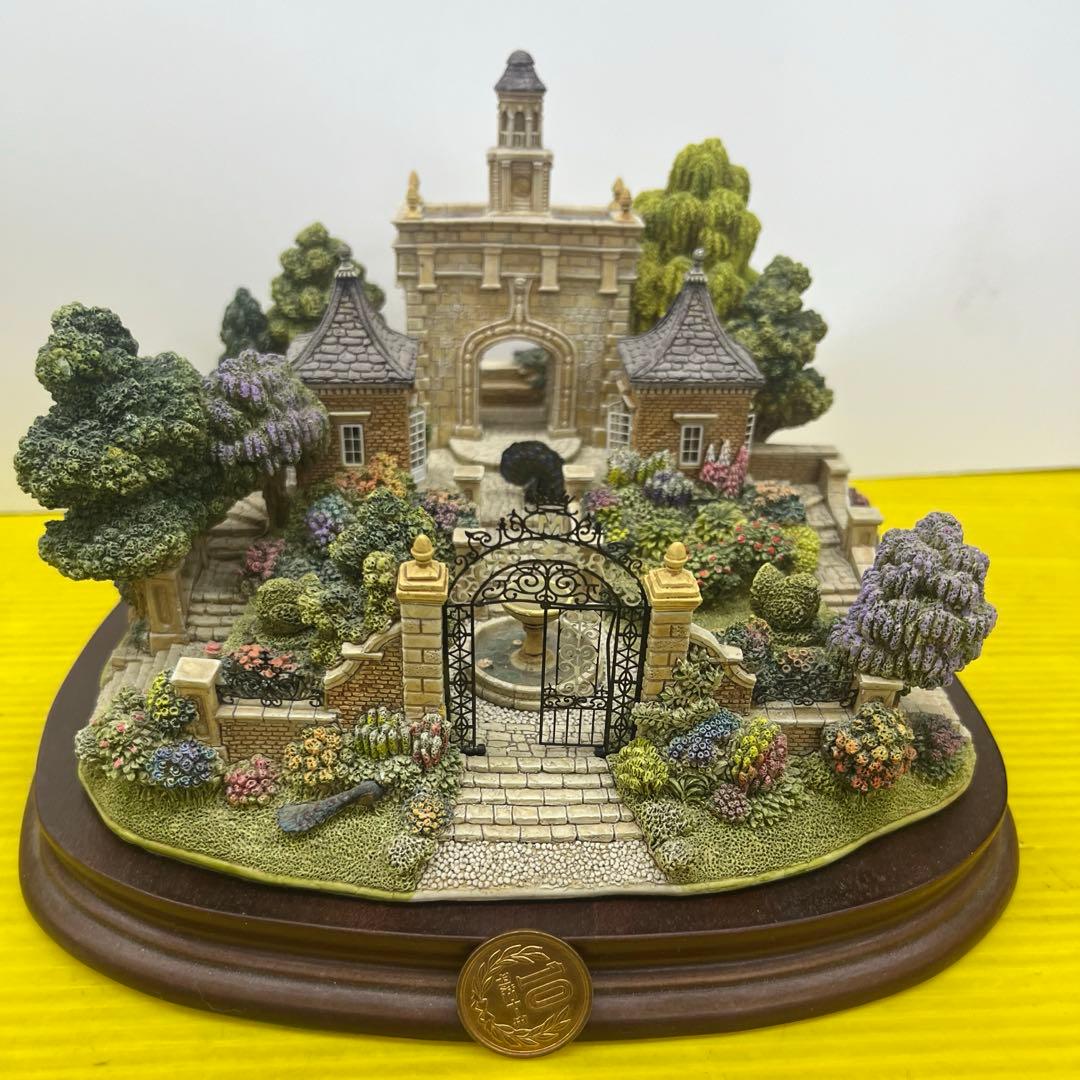 The Millennium Gate リリパットレーン 限定大型モデル　難あり