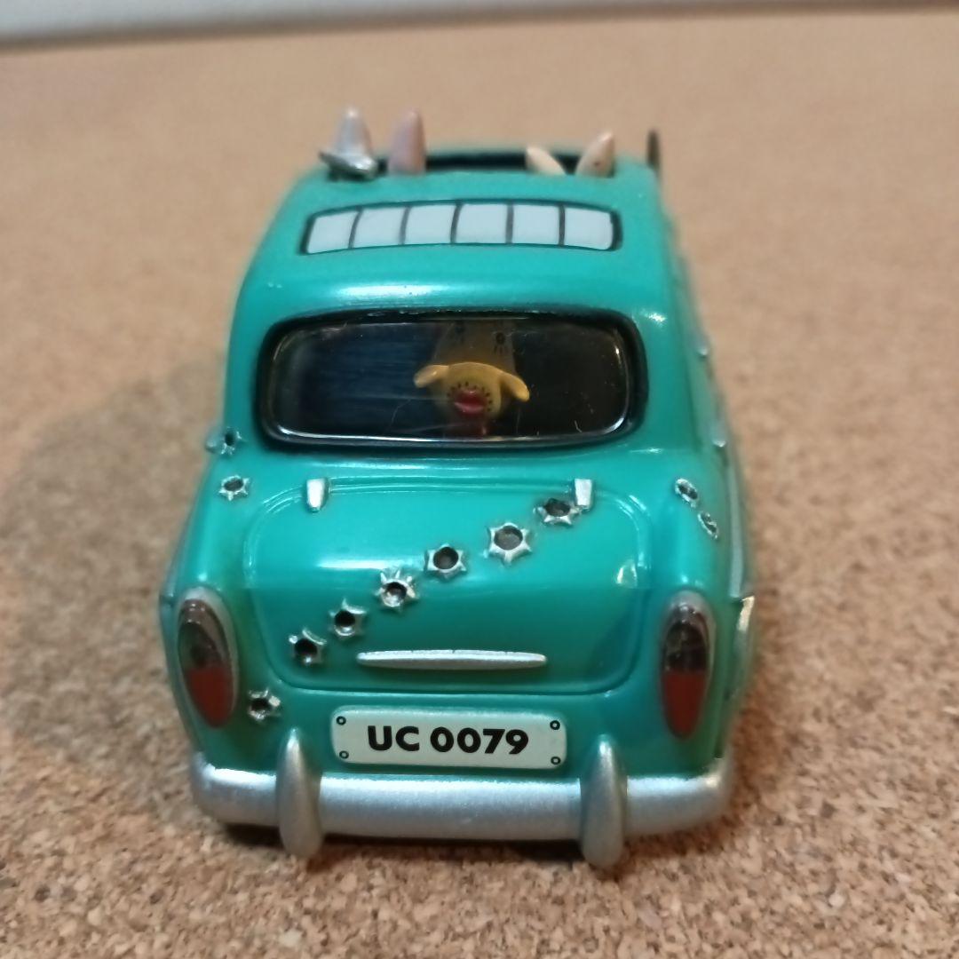 ウサビッチ/プルバックトイ/ミニカーセット/逃亡者/パトカー/装甲車