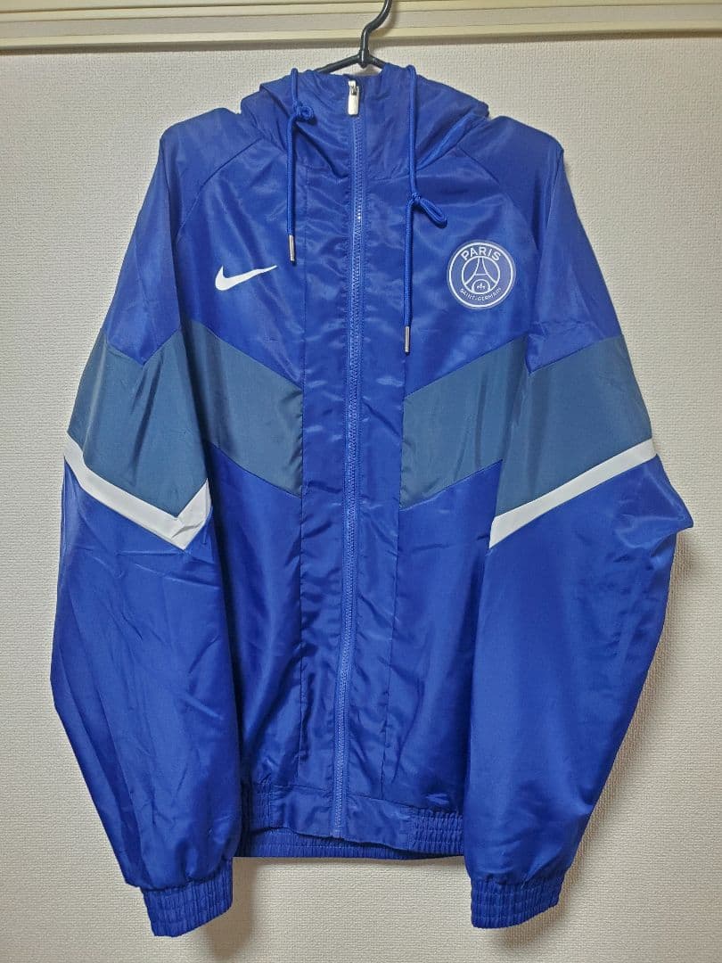 パリサンジェルマン　ナイロンジャケット