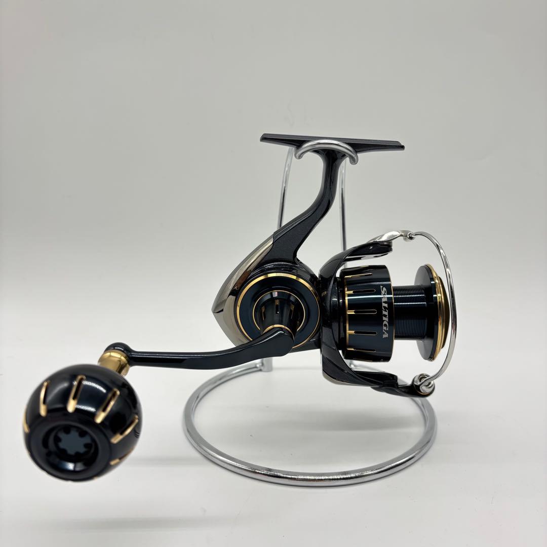 【未使用】DAIWA 23 SALTIGA 4000-H 23ソルティガ