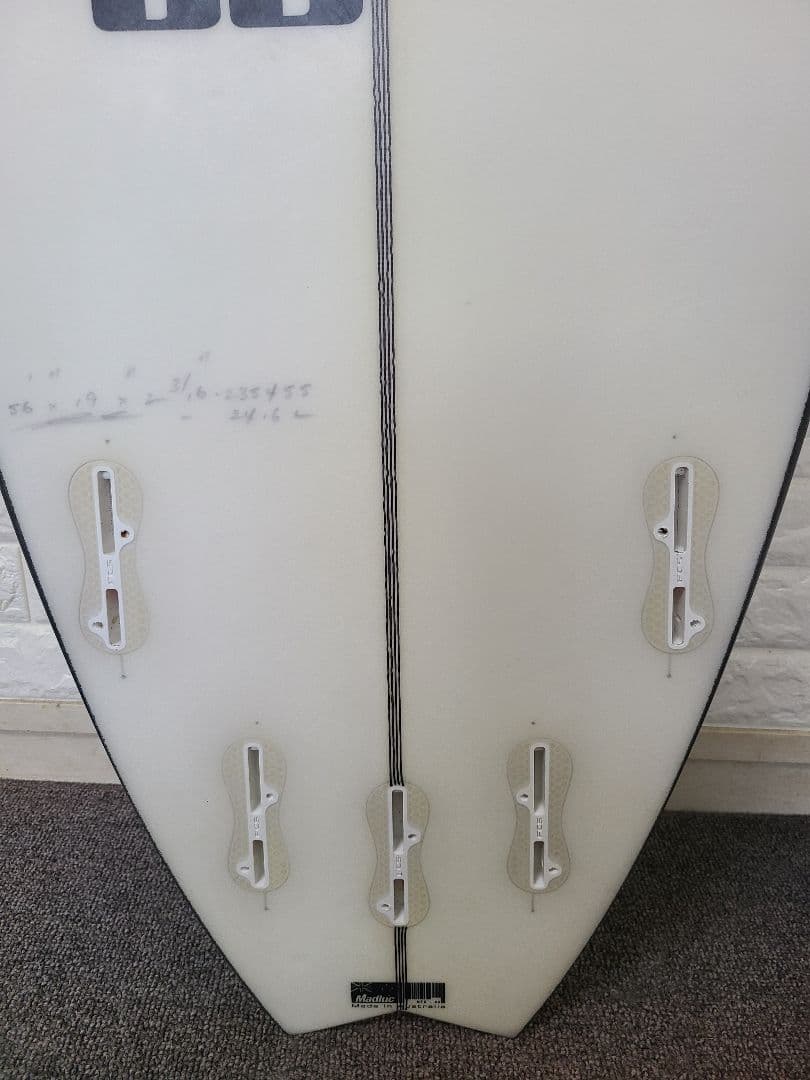 JS BLACK BOX  5'6 ブラック ボックス 24.6L