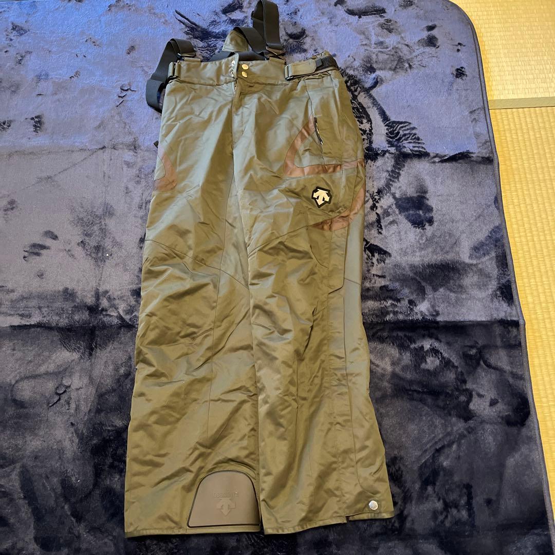 DESCENTE オガサカウェア　スキーパンツ　週末値下げ