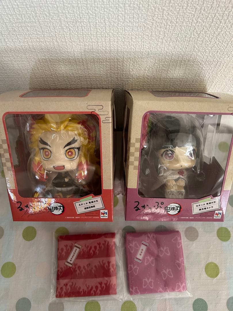 鬼滅の刃 るかっぷ 煉獄杏寿郎 栗花落カナヲ 座布団付き