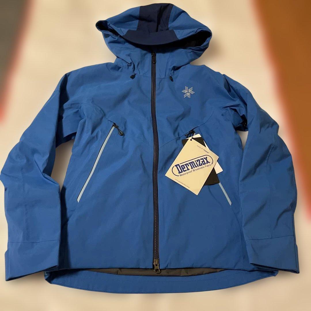 Goldwin W’s G-Solid Color Hooded Jacket