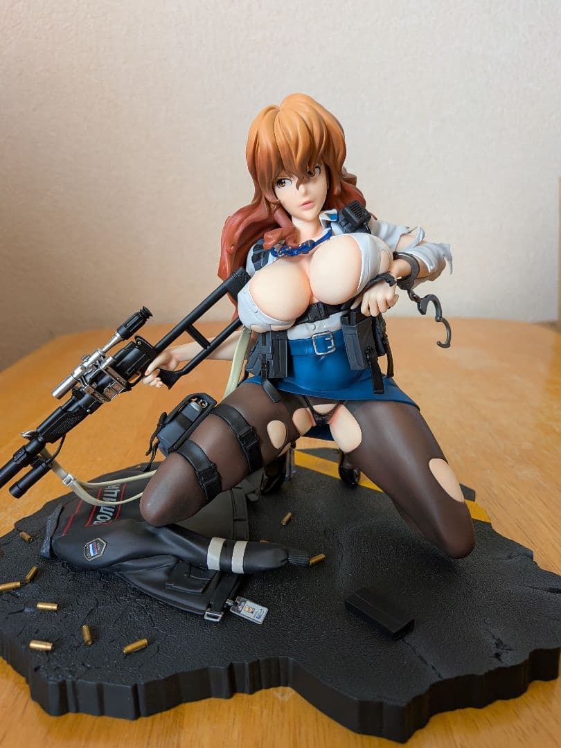 峰不二子フィギュア 　アサシンver3　ライフル付き