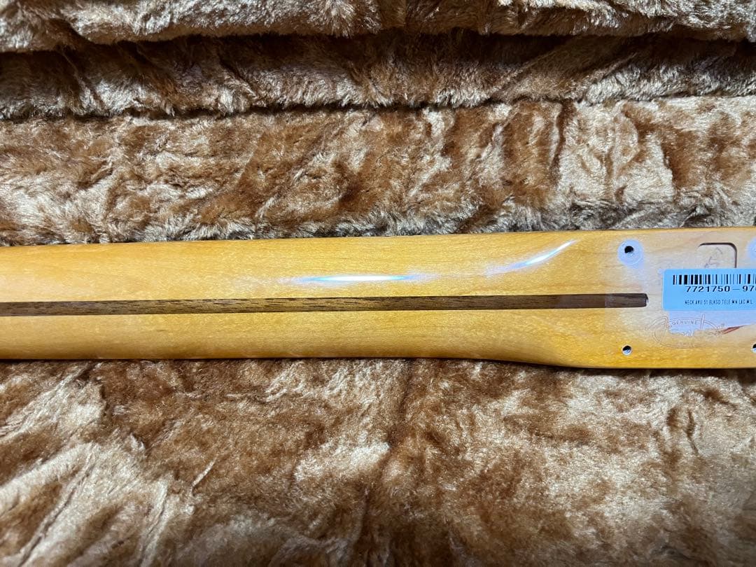 シベリア！！Fender american vintage neck