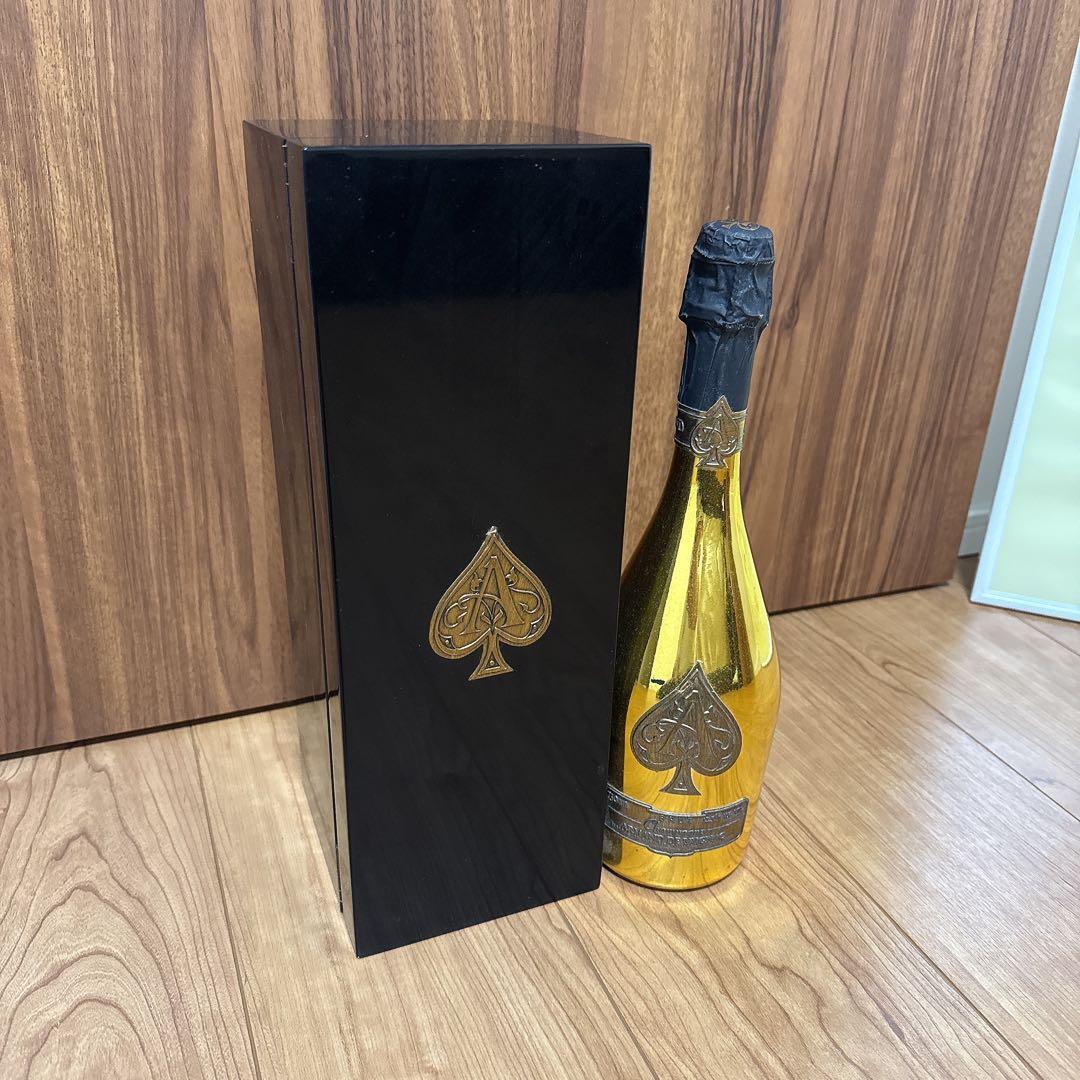 Armand de Brignac シャンパン 750ml ゴールド