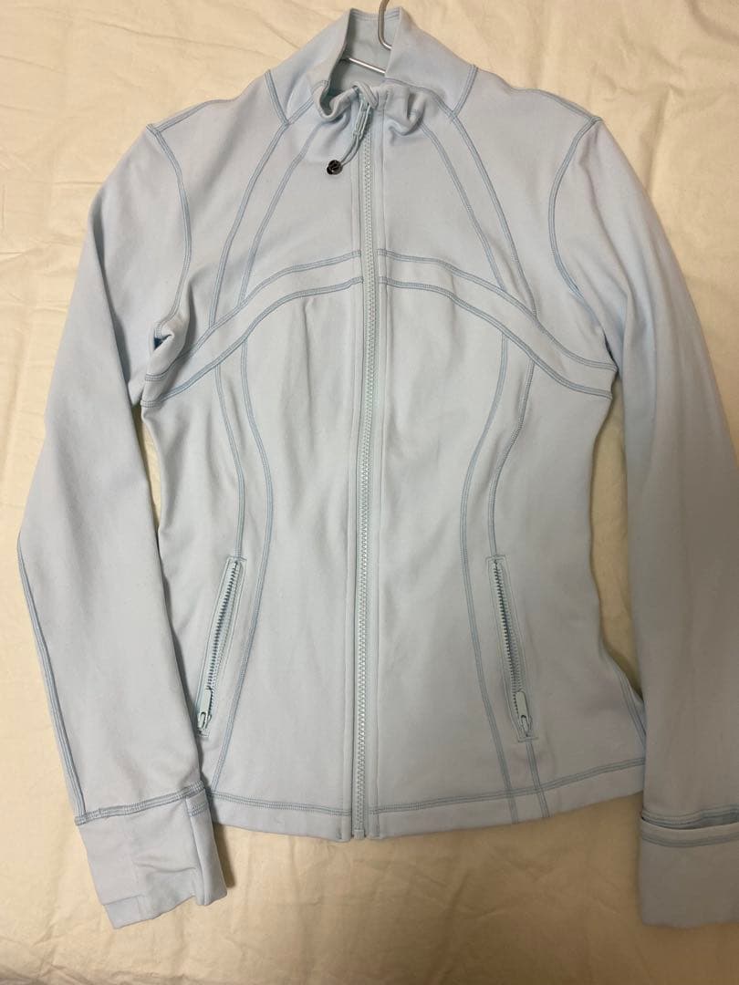 ルルレモン Define ジャケット Nulu 6 水色 Lululemon