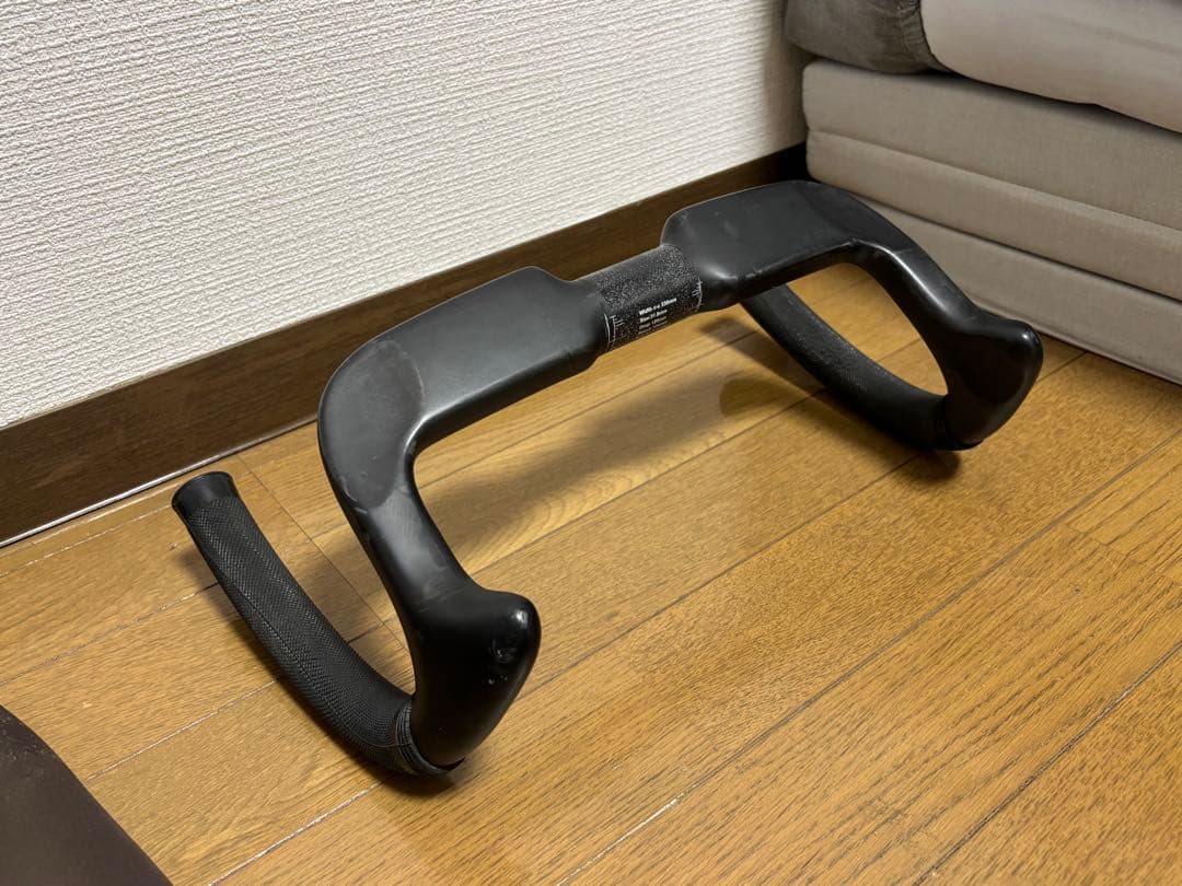 【最終値下げ】トラック用カーボンハンドル　ピスト　330mm