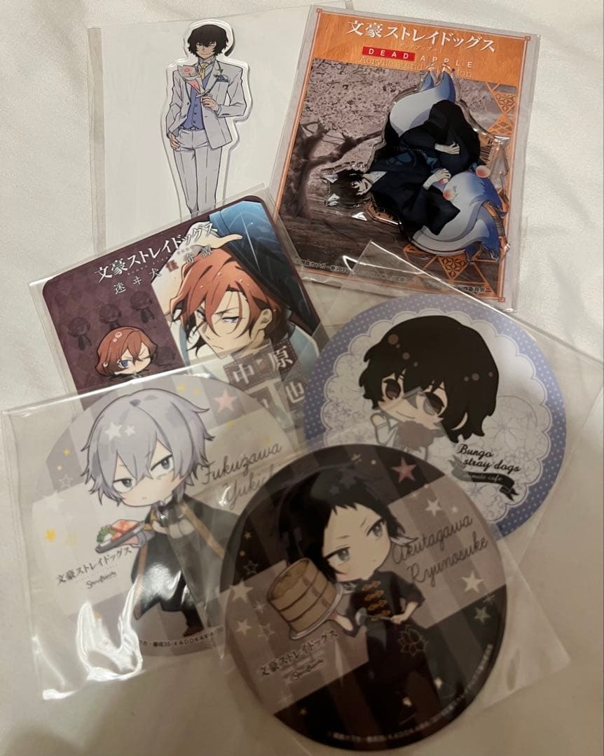 文豪ストレイドッグス ねんどろいど　ドール　アクスタ　缶バッジ