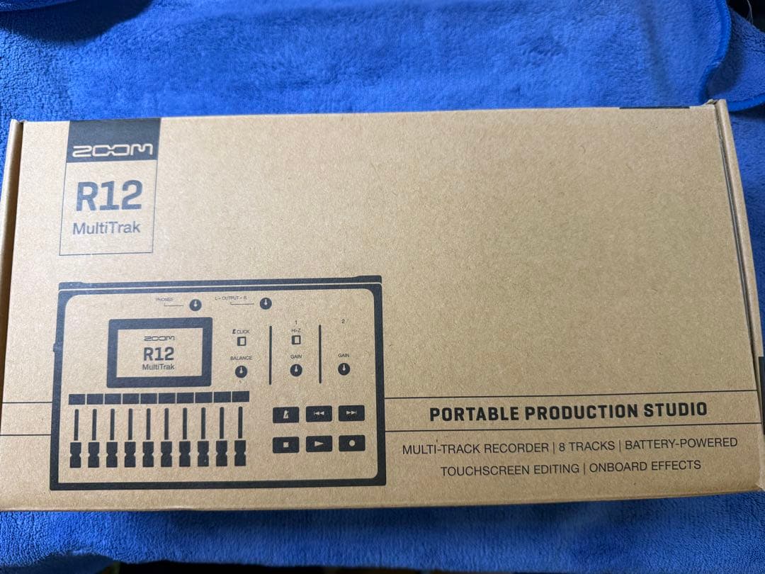 ZOOM R12 マルチトラックレコーダー