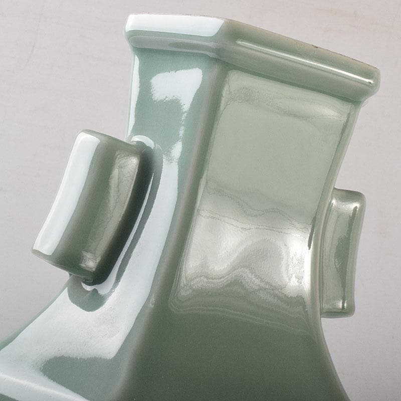 中国　大清康煕年製款　粉青釉　双貫耳瓶　V　R8510H